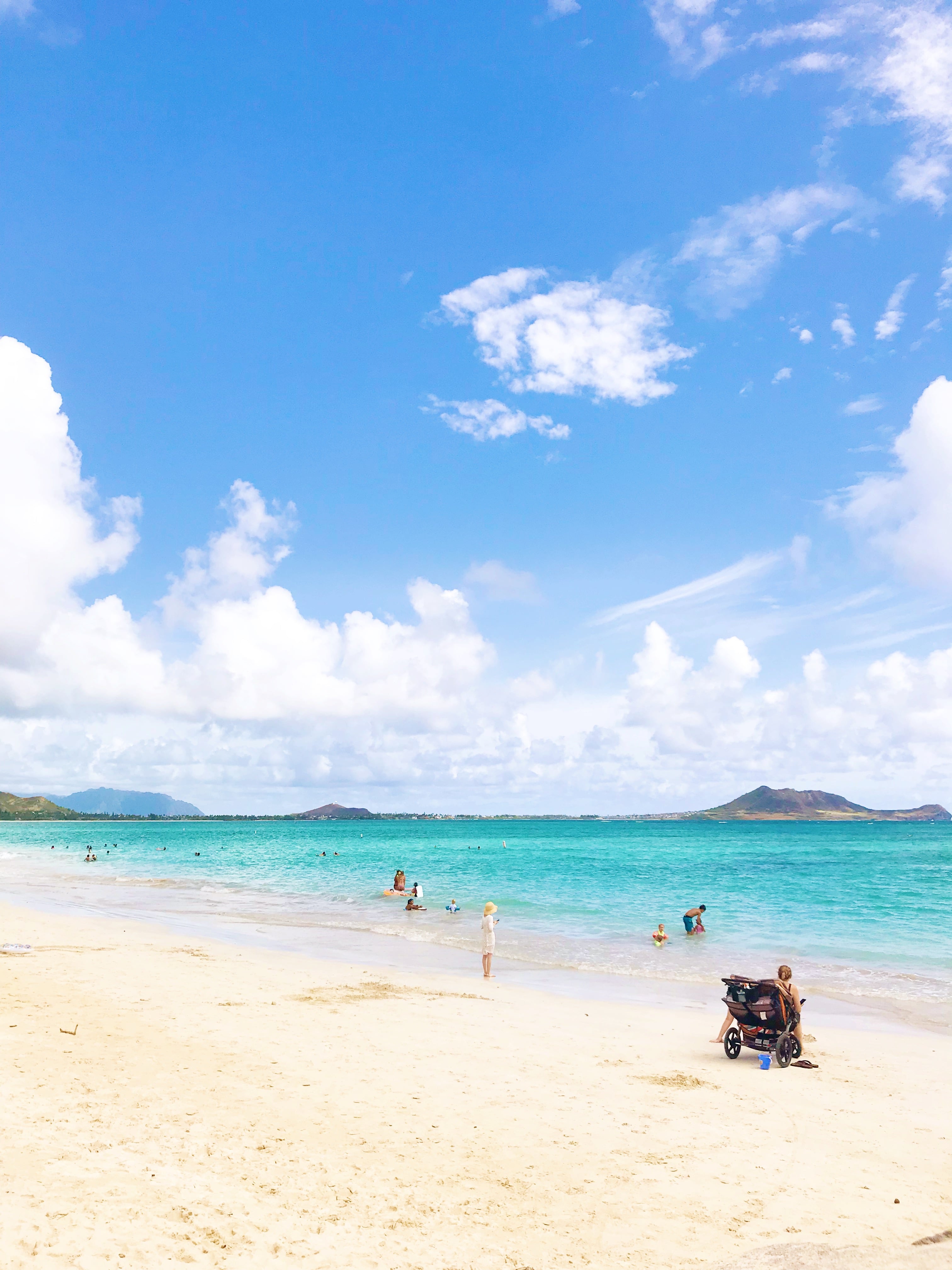 HOW TO SPEND A WEEKEND IN KAILUA | What to see, eat do and enjoy while on Oahu's east side in the beautiful beach town of Kailua! - Kailua Oahu Hawaii - Kailua Beach - Kailua Town - Kailua Weather - Kailua Restaurants - Kailua Shops - Weekend on Oahu - Oahu Travel Guide - Oahu Travel Blog - HomeAway Rentals In Kailua - #oahu #hawaii #travelblog #kailua