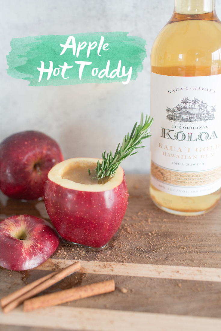 Apple Hot Toddy With Kōloa Rum - Dreaming of a delicious comforting cocktail this holiday? This Apple Hot Toddy featuring Kōloa Gold Rum is it! | Holiday Cocktail Recipe - Easy Holiday Drink - Thanksgiving Cocktail Recipe - Koloa Rum - Koloa Rum Cocktail - Apple Hot Toddy