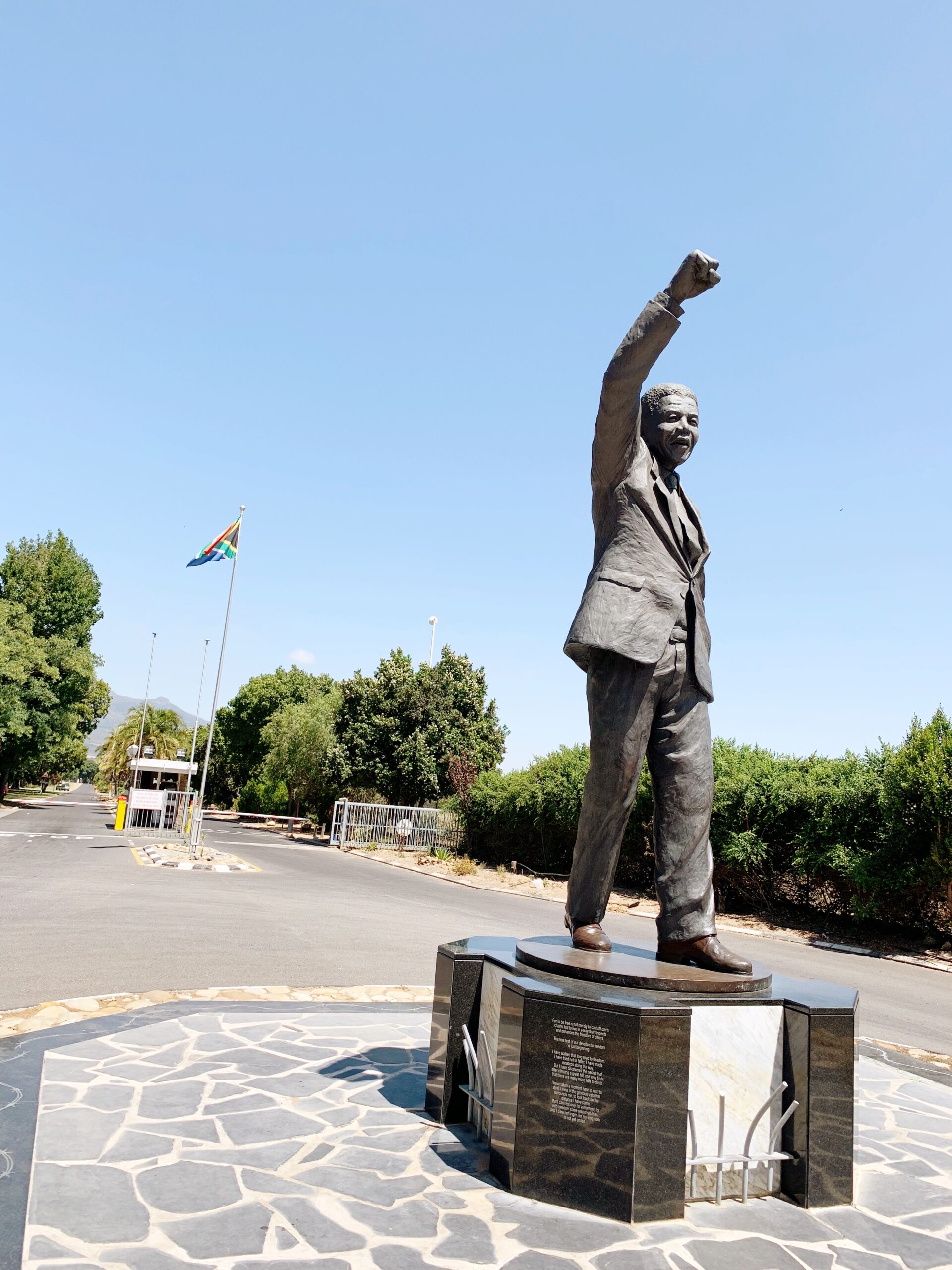 Nelson Mandela statue | Long Walk To Freedom